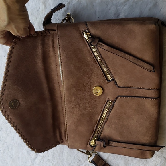 Leanna Vegan Brown faux leather Braided Crossbody Purse. - Picture 6 of 16